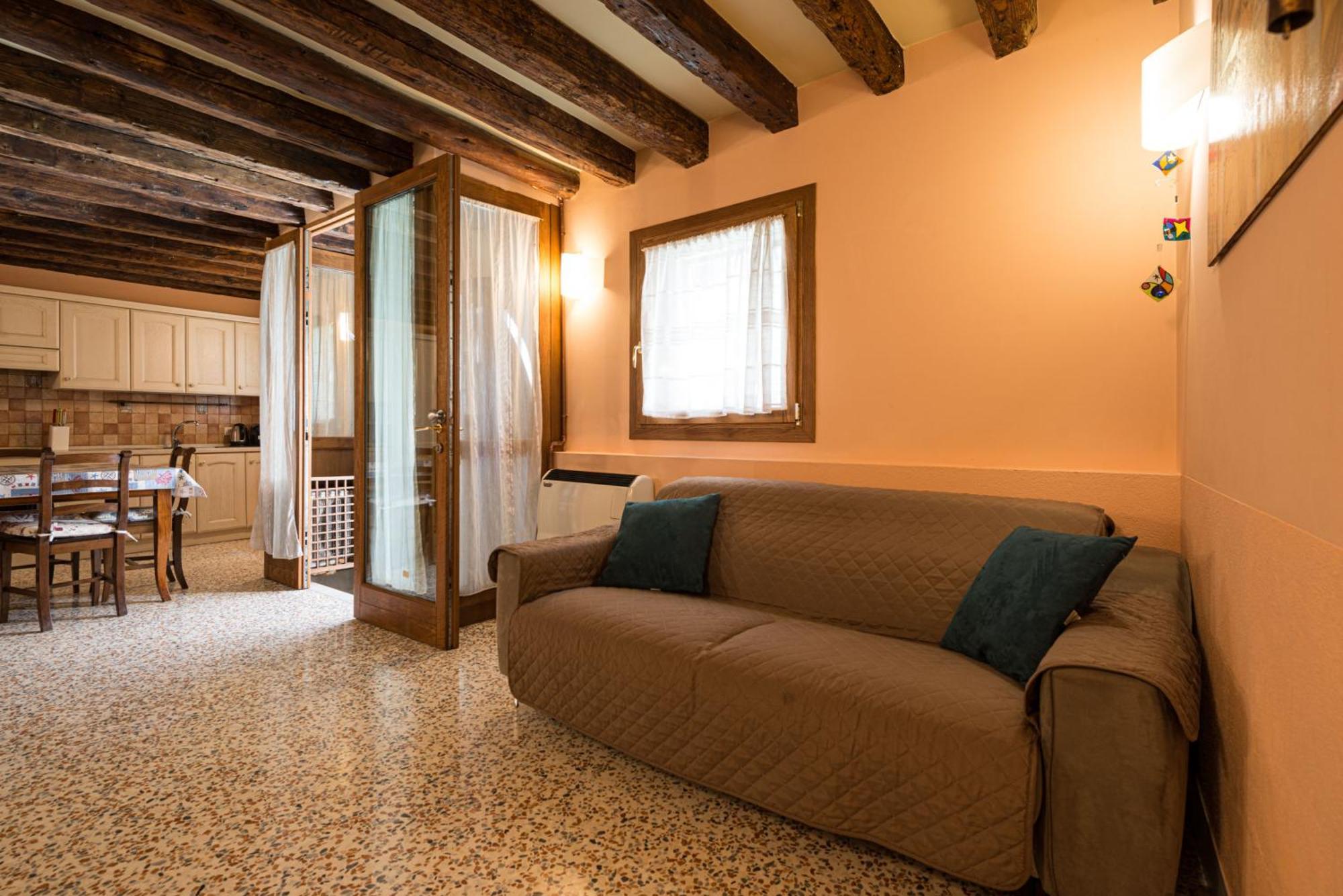 Lovely Flat With Canal View Near Rialto Bridge Venedig