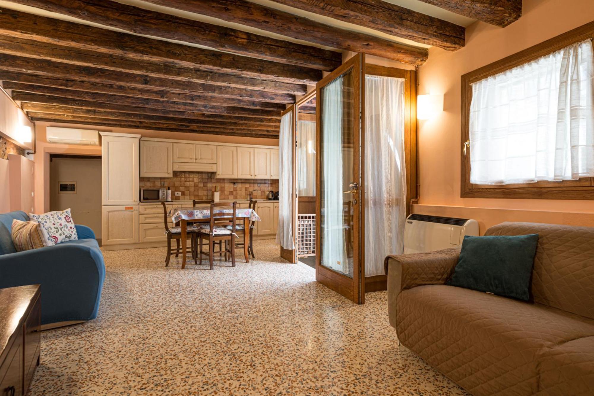 Appartamento Lovely Flat With Canal View Near Rialto Bridge Venezia